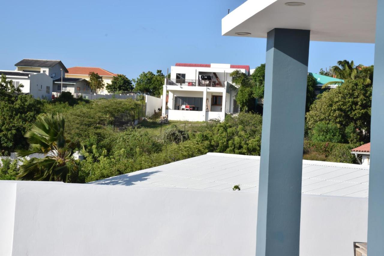 Cg Apartment - Flamboyan Willemstad Buitenkant foto